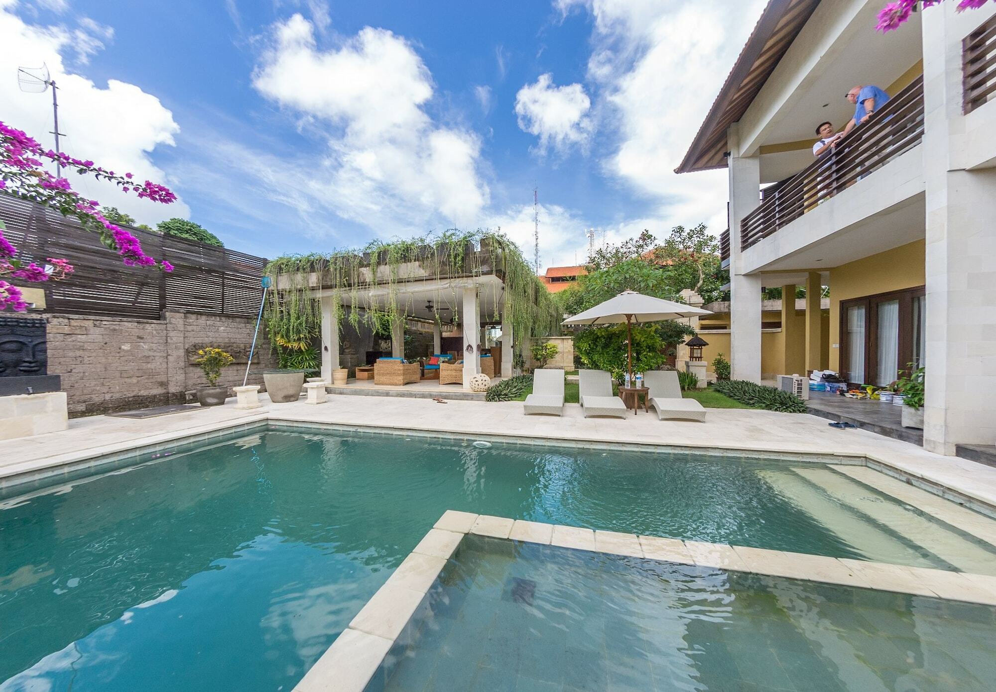 Villa Simone อูงาซัน ภายนอก รูปภาพ